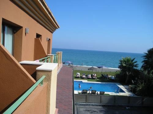 Axarquia Beach Hotel Almayate Bajo Eksteriør billede